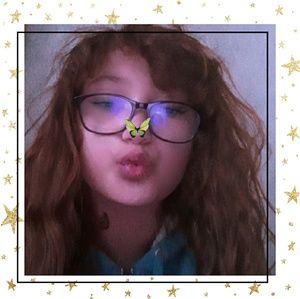 Meet your Posher, Madelyn